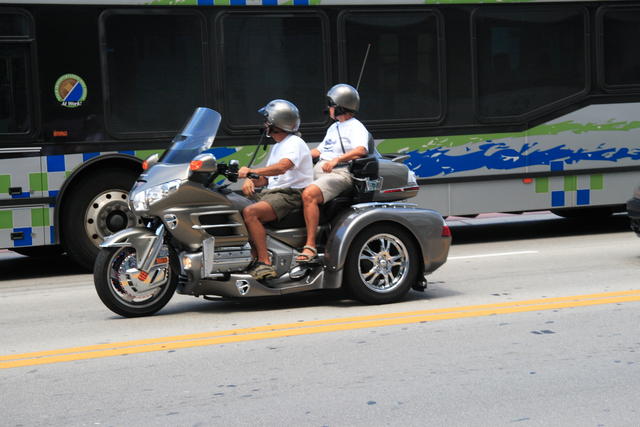 trike cruising