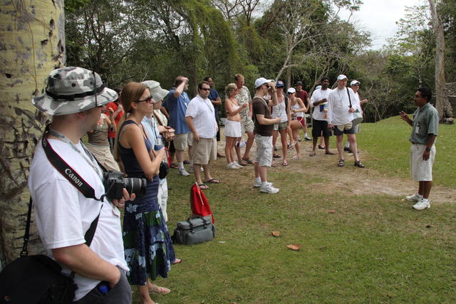 Xunantunich: GPF crew admiring view