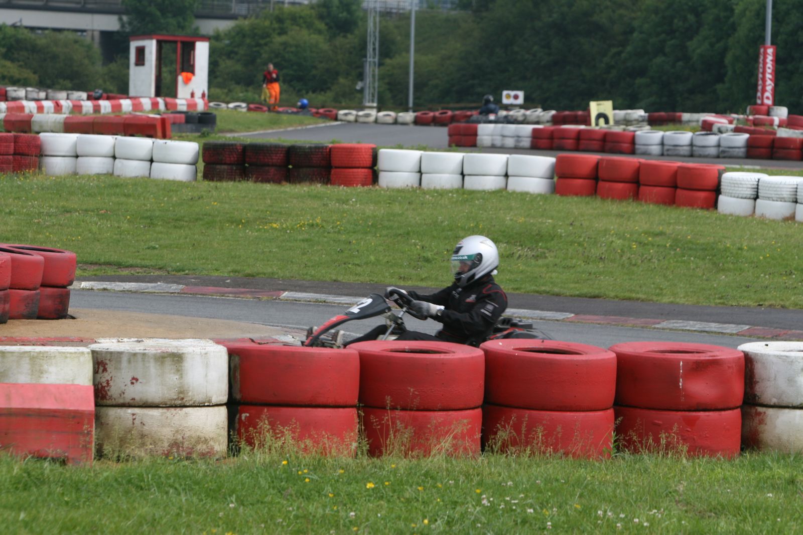 Duren @ Betfair rounding the hairpin