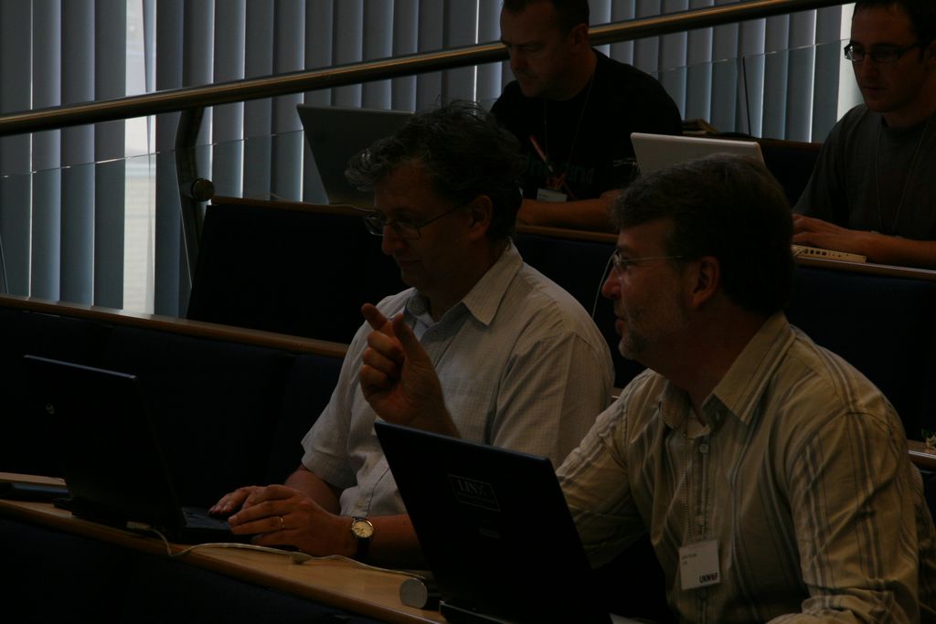 Nigel Titley (Easynet), John Souter (LINX)