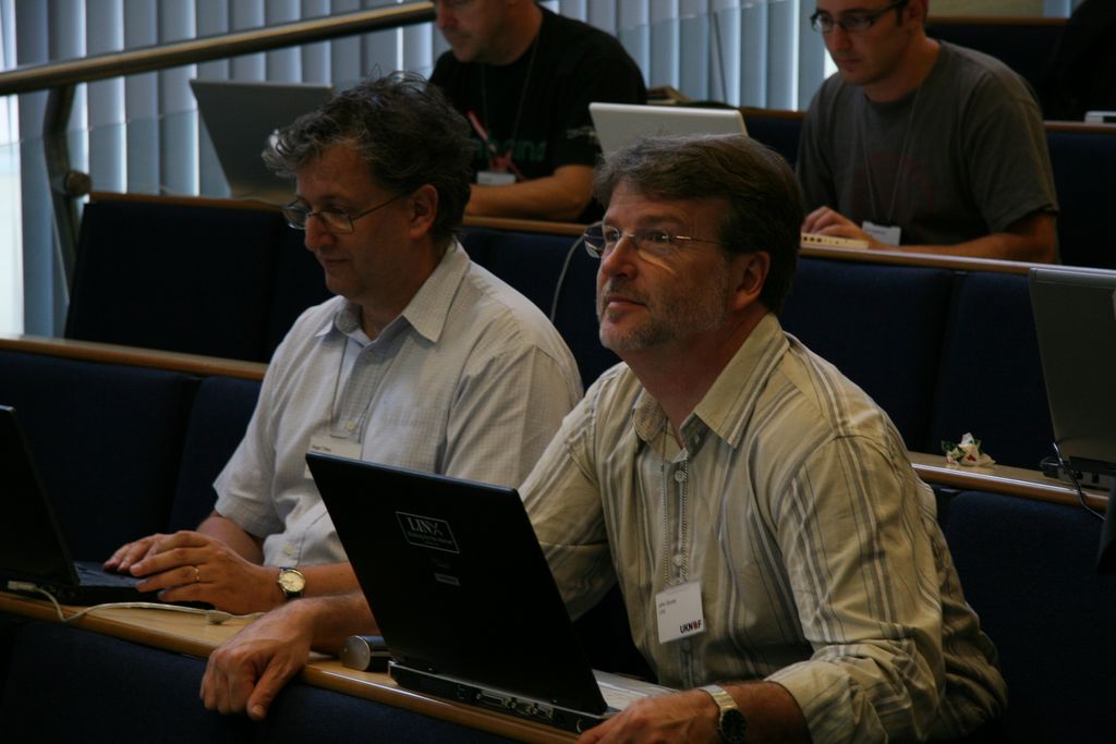 Nigel Titley (Easynet), John Souter (LINX)